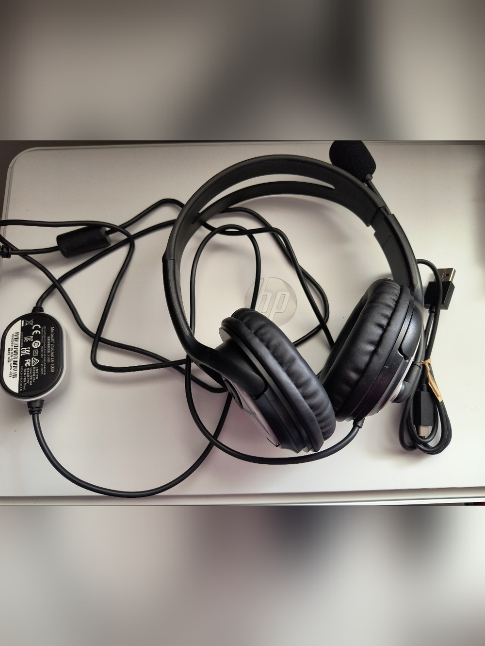 Microsoft LifeChat LX-3000 Noise-cancelling Gaming Headset with Microphone